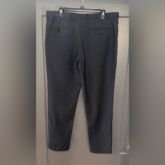 Express Performance Black Slim Fit Dress Pants 36x32 - Picture 4 of 4